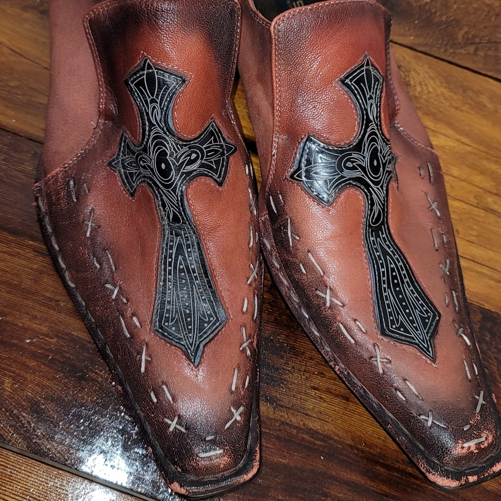 Fiesso by‎ Aurelia Garcia size 12 Men's Cross Shoes